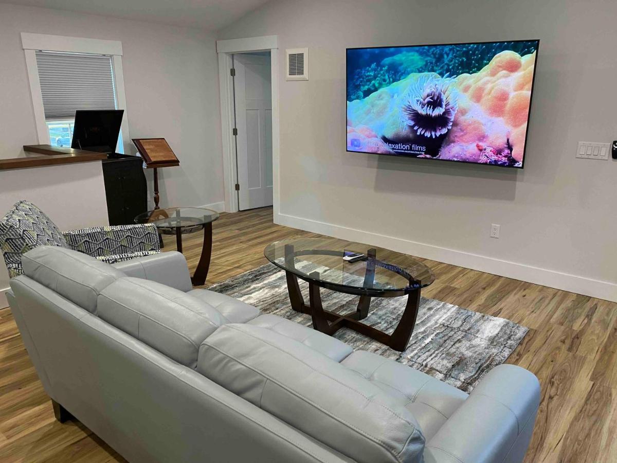 Modern 2Br 2Ba With King Bed-Fast Wi-Fi 75 Inch Oled Tv Villa Wilmington Buitenkant foto