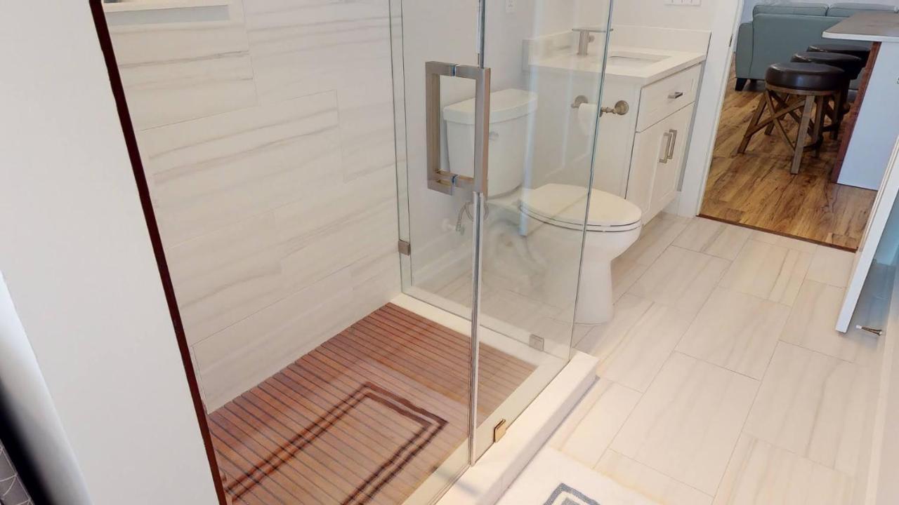 Modern 2Br 2Ba With King Bed-Fast Wi-Fi 75 Inch Oled Tv Villa Wilmington Buitenkant foto